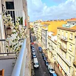 Chabos Vialia Terrace