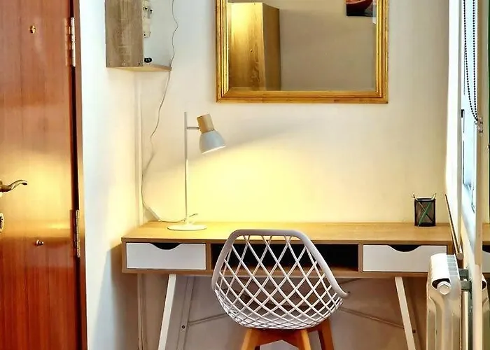 Daire Chabos Plaza Espana Centro